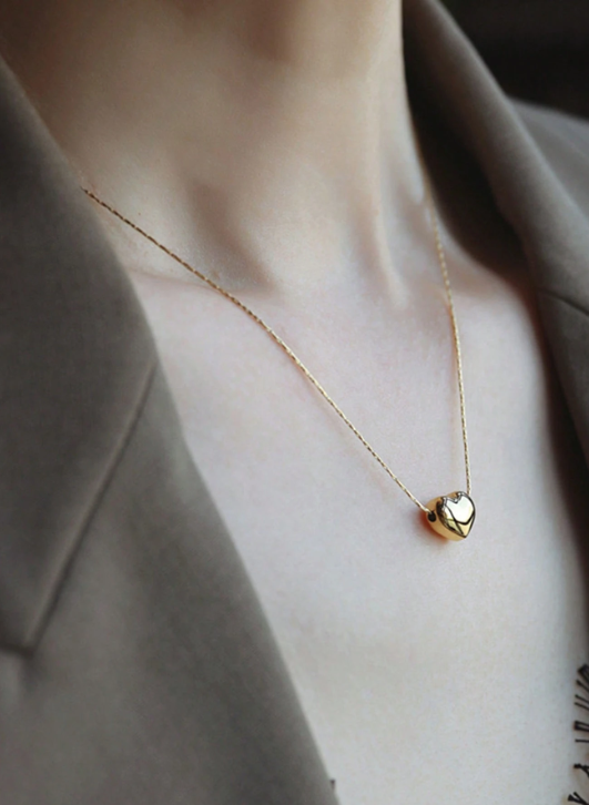 Colar com pingente em formato de coração, elegante e delicado 4 Colar com pingente em formato de coração, elegante e delicado - Image 4