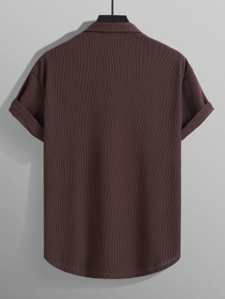 Camisa masculina vintage de malha canelada, manga curta, gola polo, cor marrom lisa com textura, ideal para férias de verão, uso casual e no escritório. Um excelente presente de Natal e Ano Novo para o pai ou marido. - Image 7