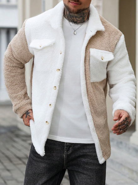 Jaqueta masculina de TECIDO PURO de manga comprida, gola alta, detalhes contrastantes, bolso frontal com botões e forro de pele sintética. Disponível também em modelos de cardigã masculino, jaqueta de flanela e jaqueta de inverno.